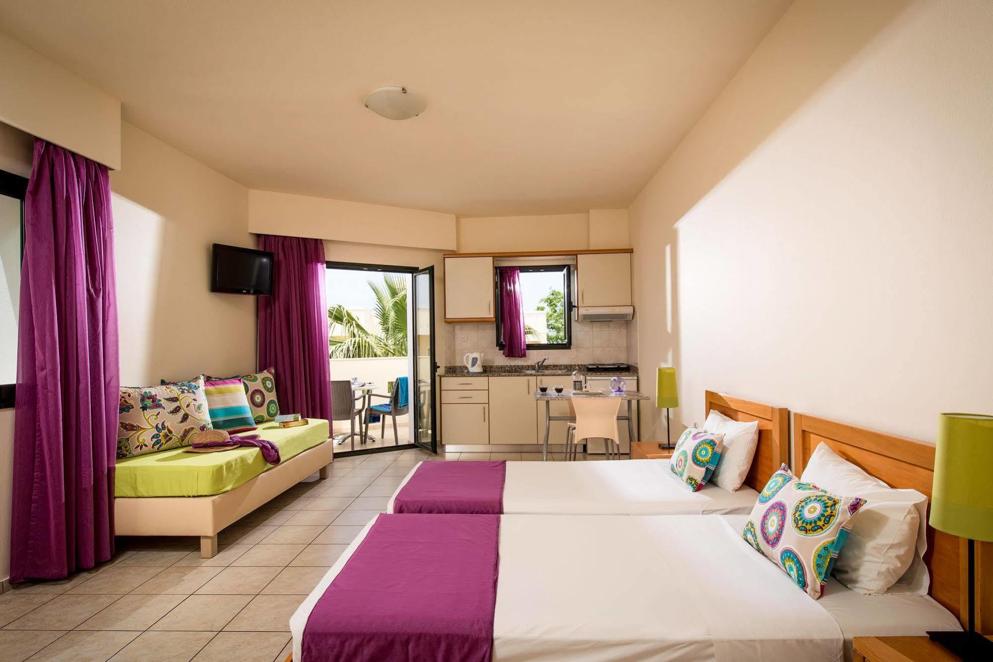 Kristalli Hotel Apartments Malia Exterior foto